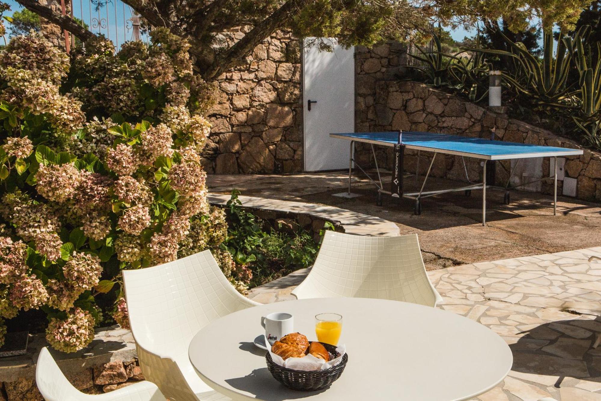 Sapa Di Cala Pensionat Bonifacio  Eksteriør billede